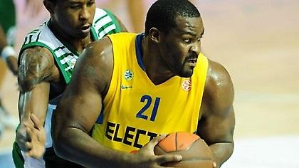 Ζορίστηκαν «Σόφο» και Μακάμπι