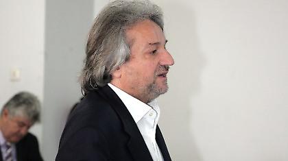 Θα αργήσει η «αλήθεια»