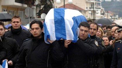 Θρήνος και οργή στις κηδείες των δύο αστυνομικών