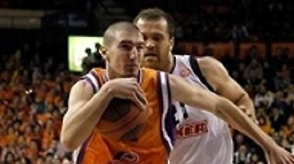 Όταν πετούν οι «νυχτερίδες»