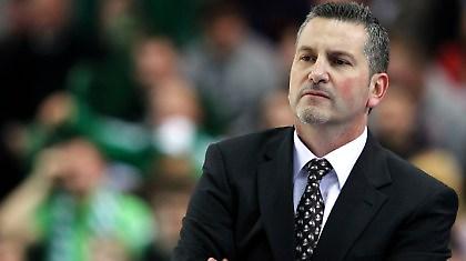 Έμεινε και «κλείνει» ο Ζούρος