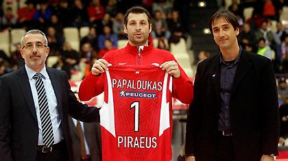 Ο Παπαλουκάς τα έχει 210!