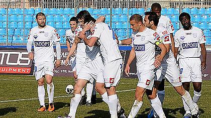 Η «μάχη» καλά κρατεί!