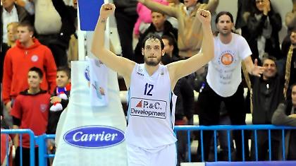 Χαρίσης: «Να γεμίσει το γήπεδο»