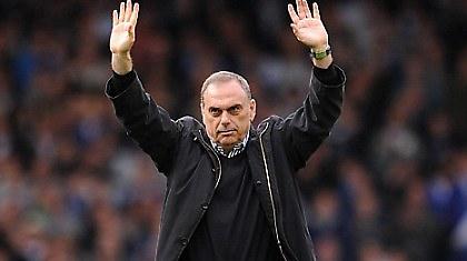 «Μην ...πυροβολείτε τον Κόουλ»