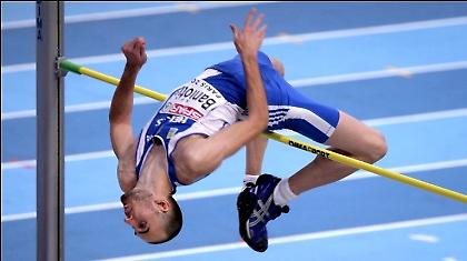 Τζίφος και τη δεύτερη ημέρα