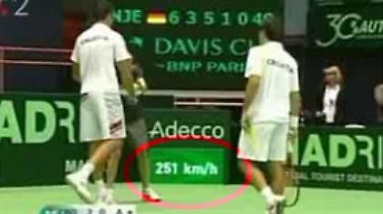 Εσύ τι θα έκανες αν σου ερχόταν με 251 χλμ την ώρα;