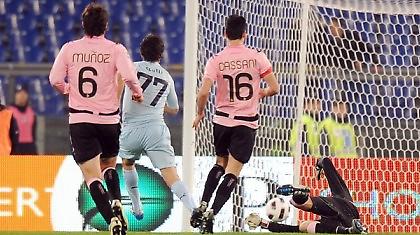 Τρίποντο στο… Σ(α)κούλι και ξανά τέταρτη