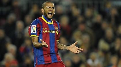 Άλβες: «Δεν ξέρει άμυνα η Άρσεναλ»