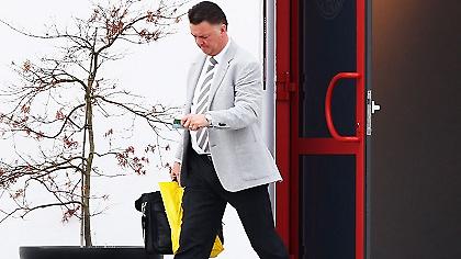 «Σχολάει» το καλοκαίρι ο Φαν Γκάαλ