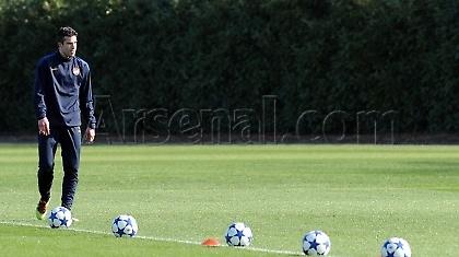 «Σκυλί» ο Φαν Πέρσι! (pics)