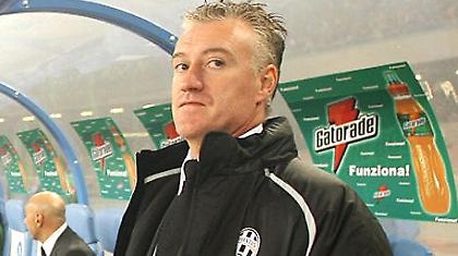 Φήμες για Ντεσάμπ στη Γιουβέντους