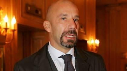 Βιάλι: «Δεν έχω επικοινωνήσει με τη Γιουβέντους»