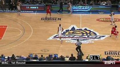 Στην Ελλάδα θα είχε πέσει το γήπεδο (Video)