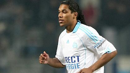 Άδεια στον Μπραντάο