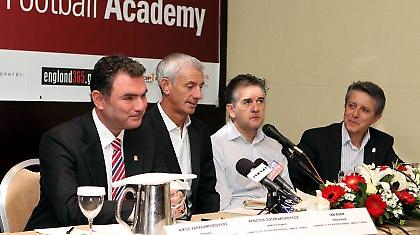 Ο Ιαν Ρας εγκαινίασε τις Ακαδημίες της Λίβερπουλ στην Ελλάδα!