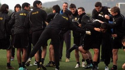 Γκολ και… ξύλο στην ΑΕΚ!