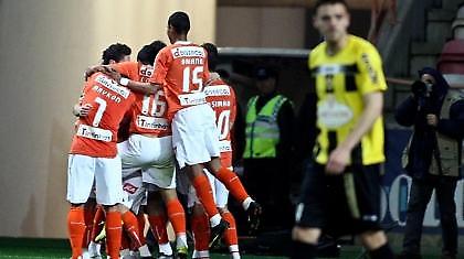 «Σφίγγουν τα γάλατα»!