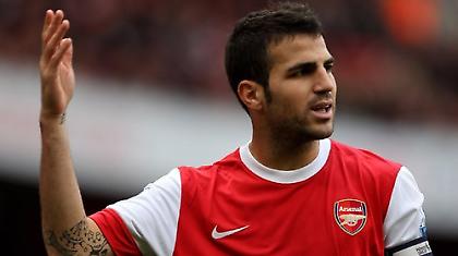 Πουλάει για χάρη του Φάμπρεγκας η Μπαρτσελόνα