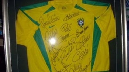 Όταν η «Σελεσάο» φόρεσε την κίτρινη φανέλα