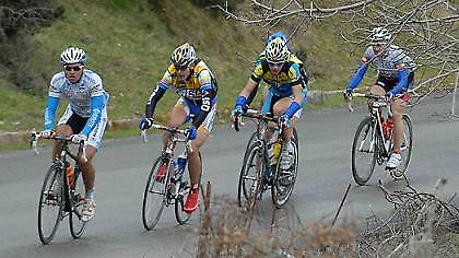 Με φόντο το Παγκόσμιο και τον Γύρο Ελλάδας