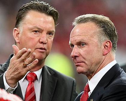 Παραμένει ο Φαν Γκάαλ