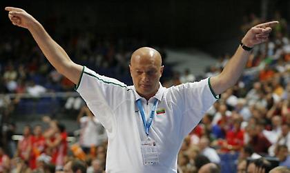 Ανέλαβε τη Ρίγα ο Μπουτάουτας