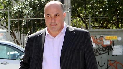 «Ντου» Μπέου στην κερκίδα