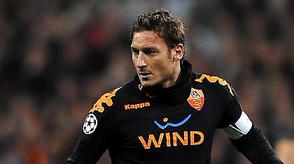 Προβλήματα με Τότι, Ντε Ρόσι