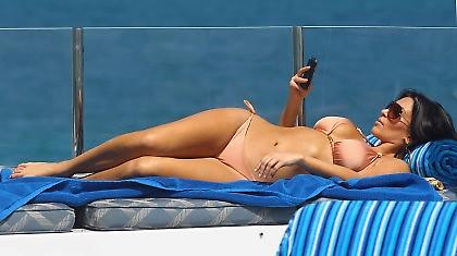 Κίνητρό της το... μπικίνι (pics)