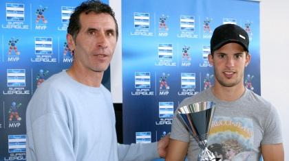 «Νίκη για να χαρεί ο κόσμος»