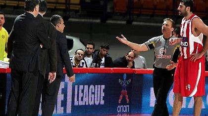 «Απαράδεκτη η συμπεριφορά του Αγγέλου»