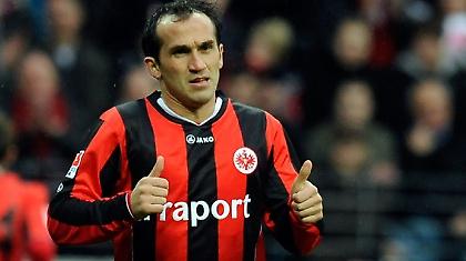 «Απάντηση σε αυτούς που με αμφισβητούσαν»