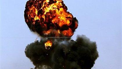 Συνεχίζουν τις επιδρομές οι Γάλλοι