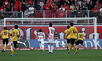 Ο τελευταίος σκόρερ έπιασε λιμάνι! (video)