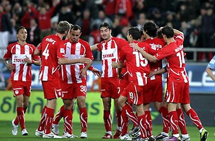 Ξεμπούκωσε ο πρωταθλητής