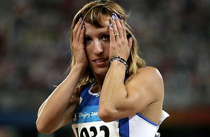 Δίνει απαντήσεις η Δεβετζή