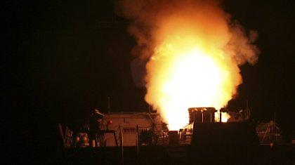 Ισχυρή έκρηξη και αντιαεροπορικά πυρά στην Τρίπολη