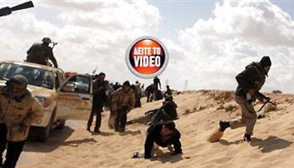 Αιματηρή αντεπίθεση από Καντάφι