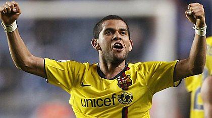 Άλβες: «Όνειρο να αγωνίζεσαι στην Μπαρτσελόνα»