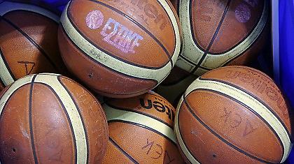 Σπυρίδωνος, Παπαπέτρου και Ξενικάκης στο Ιβανώφειο