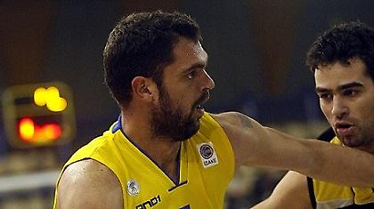 «Η Μπαρτσελόνα πάντα έχει τη διαιτησία»!