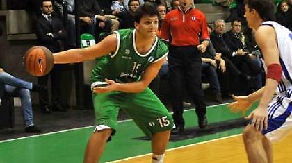 Καθάρισε ο υιός Τζεντίλε