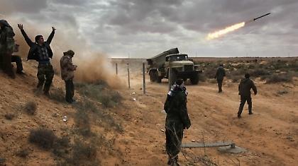 Βομβαρδισμοί στην Τρίπολη!