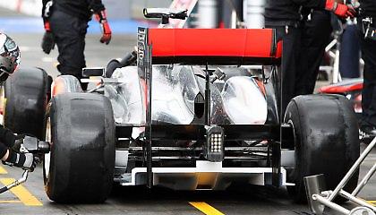 Υπό περιορισμούς οι πίσω πτέρυγες