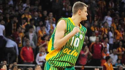 Ο Σεϊμπούτις έκοψε τη φόρα τους