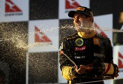 «Πέταξε» ο Ρώσος!