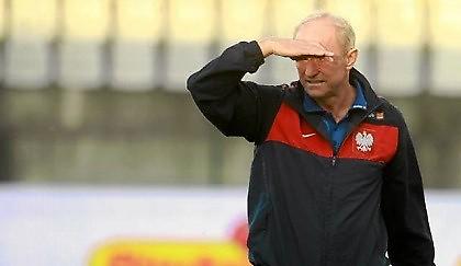 Εν μέσω ροζ σκανδάλου (;) οι Πολωνοί