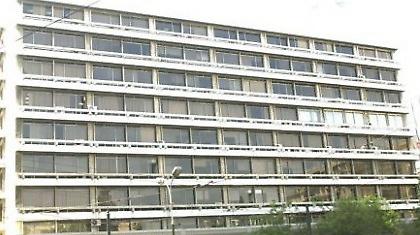 Περιμένοντας τους βαρβάρους…