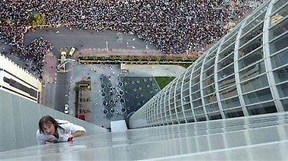 Ο Spiderman υπάρχει και κόβει την ανάσα (pics/vid)